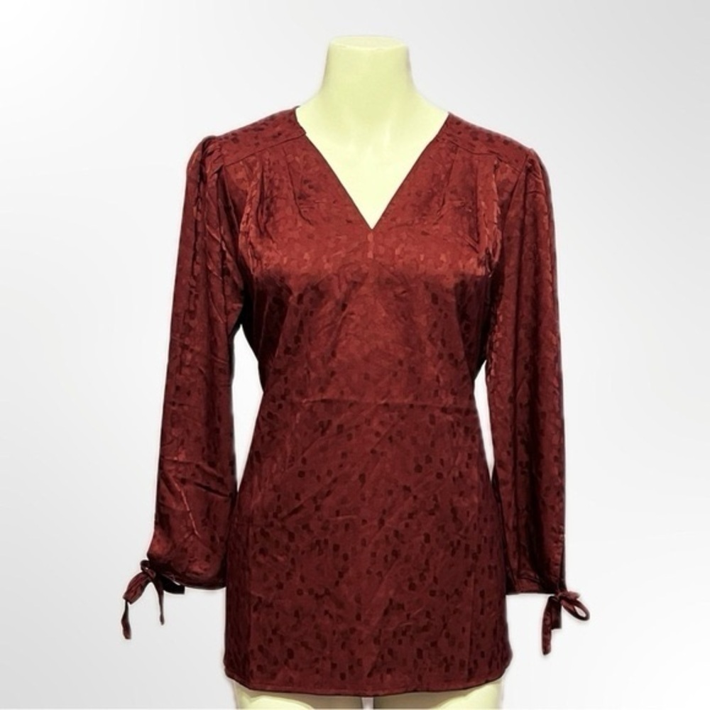 Monday Fun Women’s Red Satin Blouse Satin Top Burgundy Blouse XS NEW